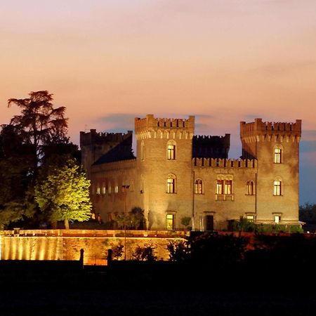 Relais Castello Бевилаккуа Экстерьер фото